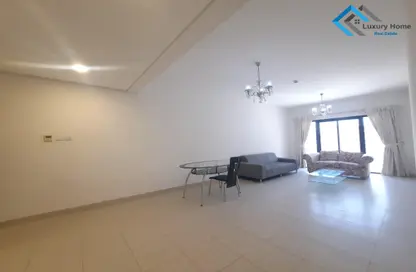 Apartment - 2 Bedrooms - 2 Bathrooms for rent in Hidd - Muharraq Governorate