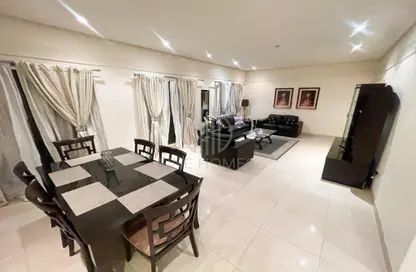 Apartment - 3 Bedrooms - 4 Bathrooms for rent in Busaiteen - Muharraq Governorate