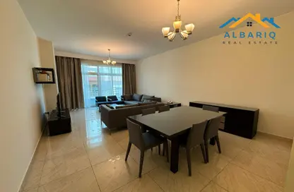 Apartment - 2 Bedrooms - 3 Bathrooms for rent in Al Juffair - Capital Governorate