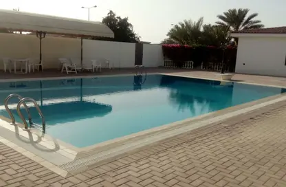 Villa - 4 Bedrooms - 3 Bathrooms for rent in Janabiya - Northern Governorate