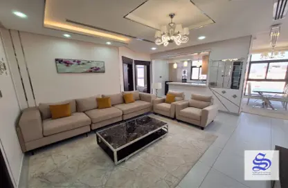 Apartment - 2 Bedrooms - 3 Bathrooms for rent in Janabiya - Northern Governorate